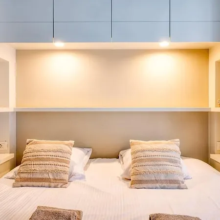 Seaview Two Bedroom 아파트