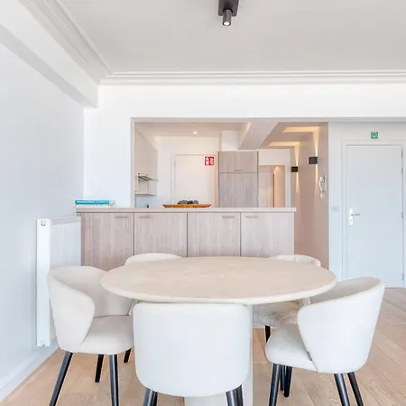 아파트 Seaview Two Bedroom *